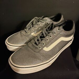 Metallic gray vans minimum wear like new.